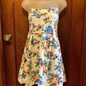 "HAVE" strapless dress, M